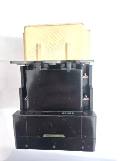 FUJI ELECTRIC SC-4N MAGNETIC CONTACTOR - Image 4