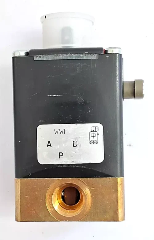 BURKERT 00138904 0330 F 3.0 solenoid valve - Image 2