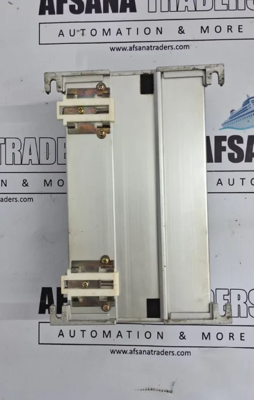 IDEC IZABARL IBRC 610 1R-2 RELAY BARRIER - Image 7