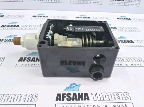 Danfoss rt200 pressure switch 3-85psig / 0.2-6 bar without cover - Image 8