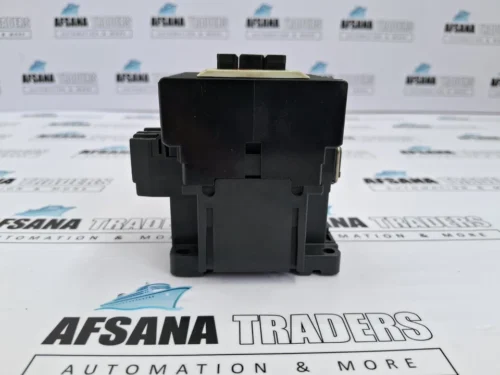 Fuji electric SC-05[13] magnetic contactor 4NC0G0 100-110V 60HZ - Image 6