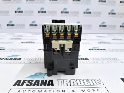 Fuji electric SC-05[13] magnetic contactor sc14aa 200-240V 50/60HZ 20A - Image 4