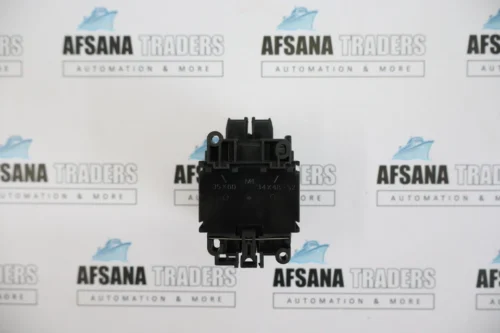 New c8201 fuji electric contactor w/ breakage sc-4-0 sc19aa “slightly cracked - Image 9