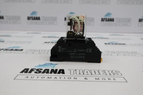 lot of 8 omron my4n 220/240 vac relay with base socket - Image 8