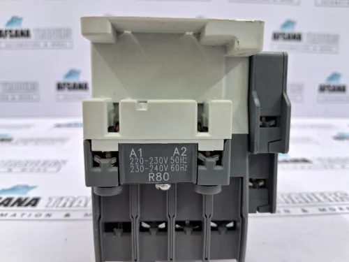 Abb a26-30-10 contactor 600vac coil 220-240v with cal5-11b auxiliary contact - Image 4