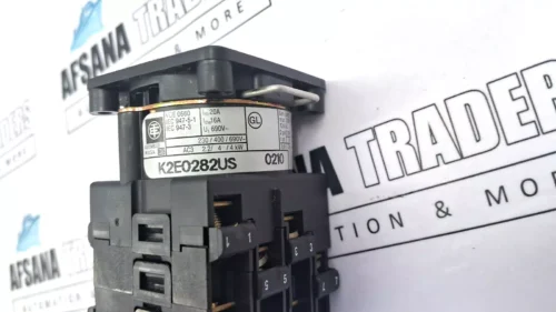 New Telemecanique K2E0282USX Switch 690v 20a  - Image 3
