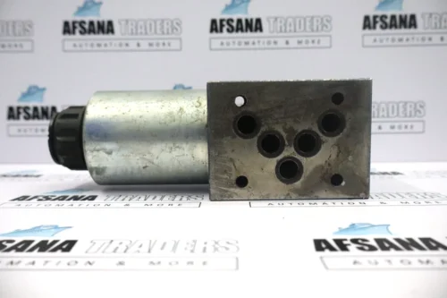 Rexroth r900589933 directional control valve 4we10d3x/cg24n9k4 - Image 9