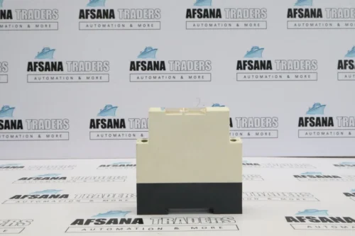 Telemecanique re9 ra21mw7 delay timer relay t3-300s - Image 3