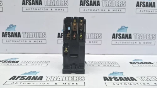 fuji electric src50-2u/x 100-110v 50,60hz 4a 2b auxiliary relay - Image 5