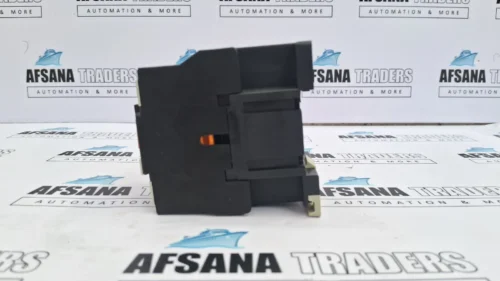 telemecanique ca2 dn40f7 control relay 10a 110v coil - Image 5