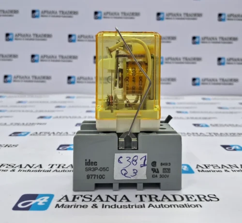 IDEC | SR3P-05C | 10A 300V | 24VDC | RELAY WITH BASE - Image 6
