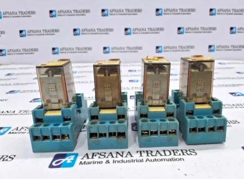 LOT OF 4X FINDER | 55.34 | 94.44.1 | RELAY WITH BASE - Image 3