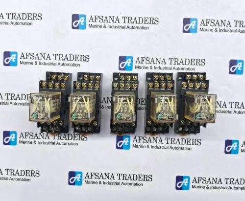 LOT OF 5X OMRON | MY4N | 10 Y2YT | 24VDC | RELAY WITH SOCKET