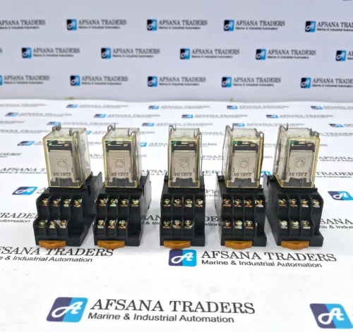 LOT OF 5X OMRON | MY4N | 10 Y2YT | 24VDC | RELAY WITH SOCKET - Image 2