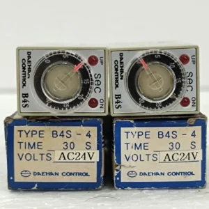DAEHAN B4S-4 TIMER 0 TO 30 SEC LOT OF 2X