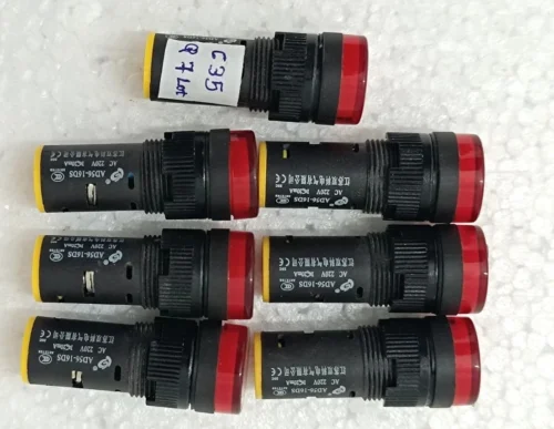 JIANGSU SHUANGKE ELECTRIC AD56-16DS RED LED INDICATOR AC 220V LOT OF 7X