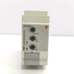 CARLO GAVAZZI PCB01DM24 ASYMMETRICAL RECYCLER TIMER PCB01 WITH BASE