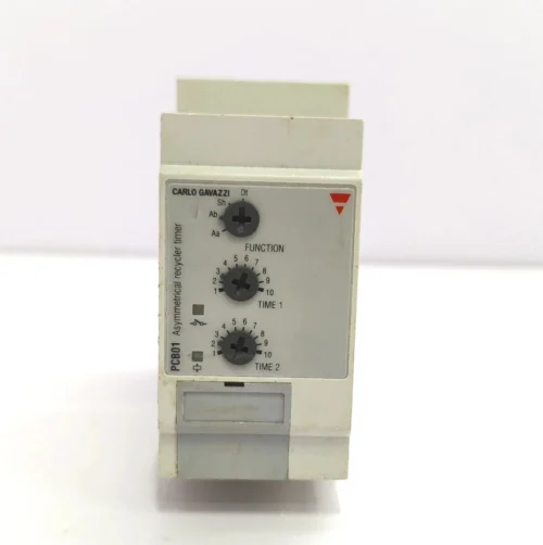 CARLO GAVAZZI PCB01DM24 ASYMMETRICAL RECYCLER TIMER PCB01 WITH BASE