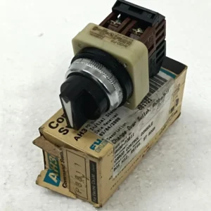 FUJI ELECTRIC AH30-P3B11 250V 6A COMMAND SWITCH