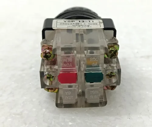 10X LOT YONGSUNG ELECTRIC YSP 13-11 AC 250V 6A PUSH BUTTON SWITCH CAP COLOR RED - Image 8