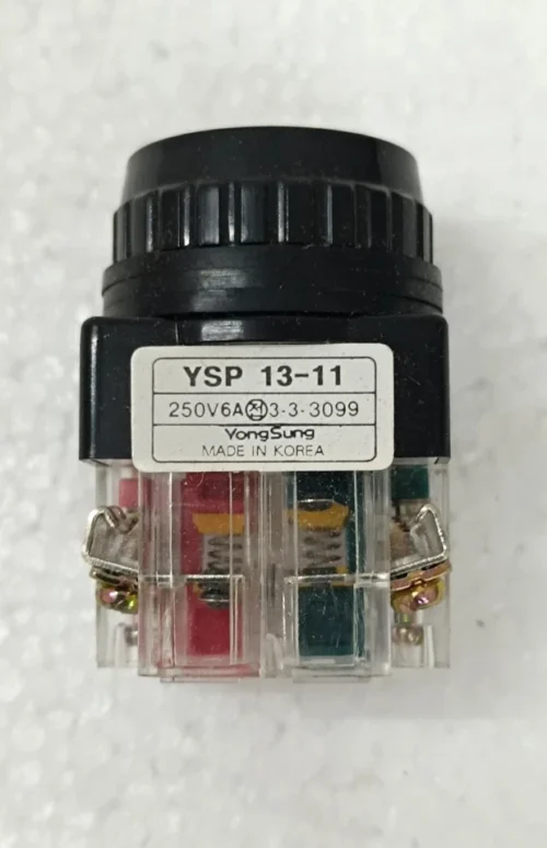 YONGSUNG ELECTRIC YSP 13-11 AC 250V 6A PUSH BUTTON SWITCH CAP COLOR BLACK 4X LOT - Image 5