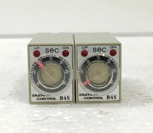 DAEHAN B4S-4 TIMER 0 TO 30 SEC LOT OF 2X - Image 2