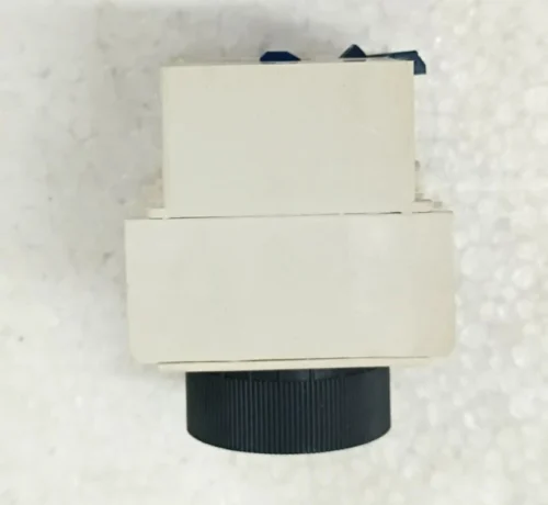 SCHNEIDER LADT2 TIME DELAY BLOCK - Image 4