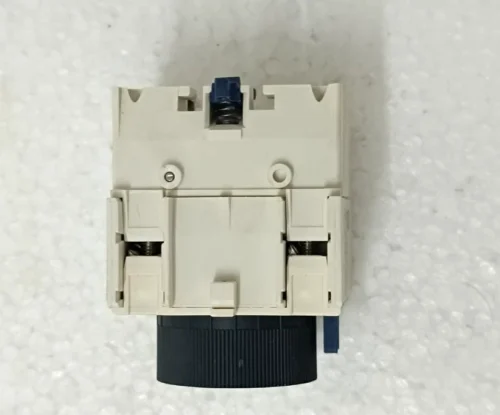 SCHNEIDER LADT2 TIME DELAY BLOCK - Image 3