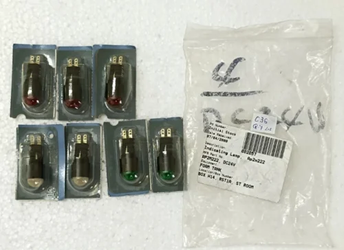 IDEC AP2M PILOT LIGHT PANEL MOUNT LED LOT OF 7X - Image 4