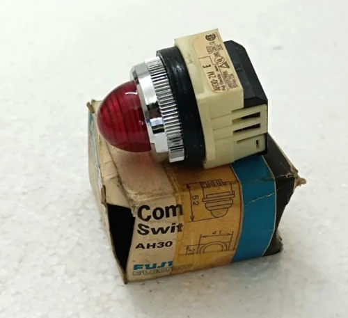 FUJI ELECTRIC AH30 ZMRE LAMP 30V 2W COMMAND SWITCH - Image 3