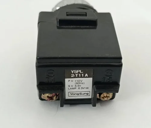 YONGSUNG ELECTRIC YSPL2-T11A P.V 110V 60Hz S.V 5.5V LAMP 6.3V 1W - Image 4