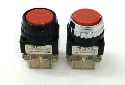 YONGSUNG ELECTRIC YS P13-11 250V 6A PUSH BUTTON RED 2X LOT - Image 2