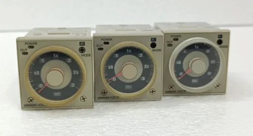 OMRON H3CR-A 0 TO 30 SEC TIMER 100/240 VAC 50/60Hz 3X LOT - Image 5