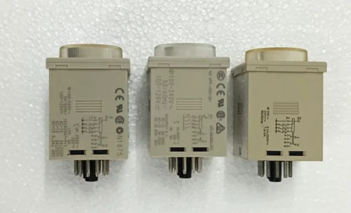OMRON H3CR-A 0 TO 30 SEC TIMER 100/240 VAC 50/60Hz 3X LOT - Image 4