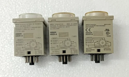 OMRON H3CR-A 0 TO 30 SEC TIMER 100/240 VAC 50/60Hz 3X LOT - Image 3