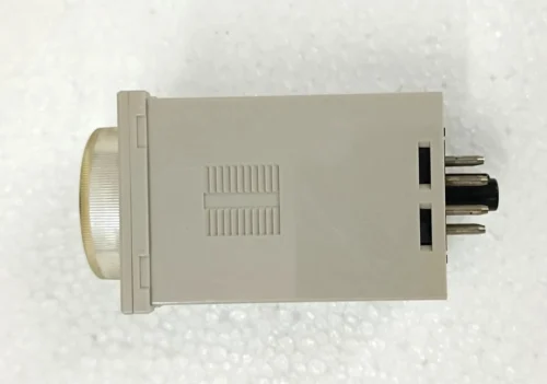 OMRON H3BH-8 0 TO 10 MIN TIMER 200/220/240 VAC 50/60Hz - Image 4