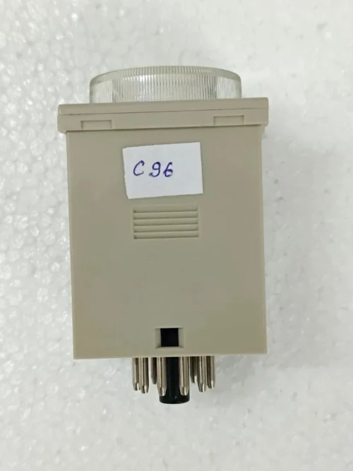 OMRON H3CR-A 0 TO 30 SEC TIMER 100-240 VAC 50/60Hz - Image 3