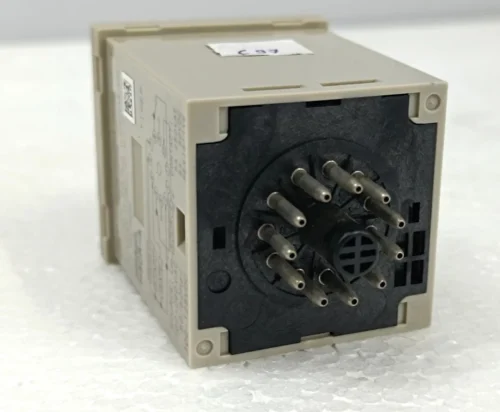 OMRON H3CR-A 0 TO 1.2 SEC TIMER 100-240 VAC 50/60Hz - Image 7