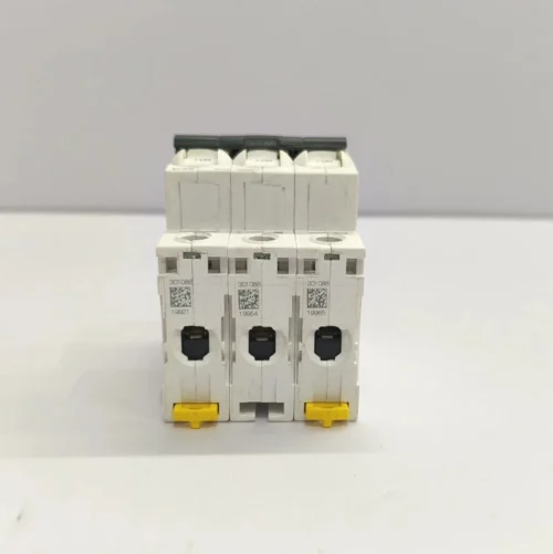 SCHNEIDER ELECTRIC IC60N C 25A MINIATURE CIRCUIT BREAKER 3POLE - Image 5
