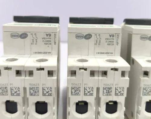 SCHNEIDER ELECTRIC IC60N C 6A MINIATURE CIRCUIT BREAKER LOT OF 3X - Image 7