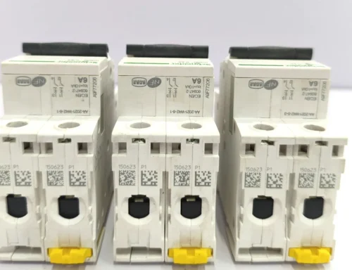 SCHNEIDER ELECTRIC IC60N C 6A MINIATURE CIRCUIT BREAKER LOT OF 3X - Image 5