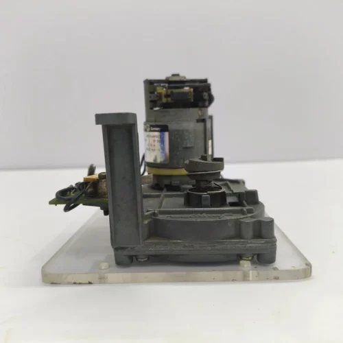 GROSCHOPP 6493124, 1644902, MOT PM 46-24 GEAR MOTOR - Image 2