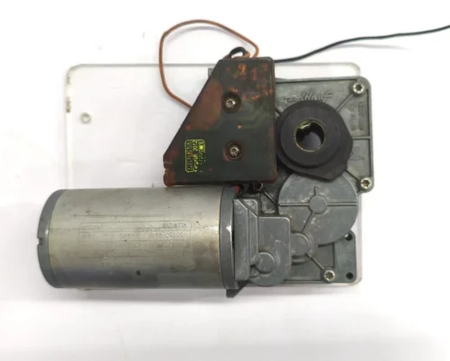 DUNKERMOTOREN GR 53X30 SERVO MOTOR 47.2W 2.29S 4700R/MIN - Image 6
