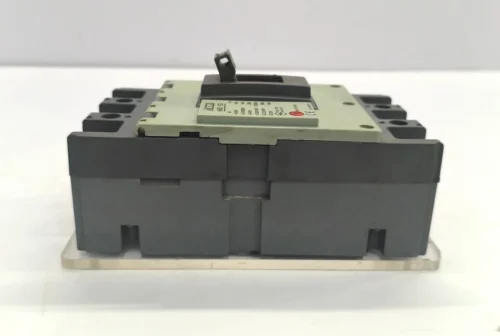 HYUNDAI HIBS 103 MOLDED CASE CIRCUIT BREAKER 75A 3POLE - Image 4