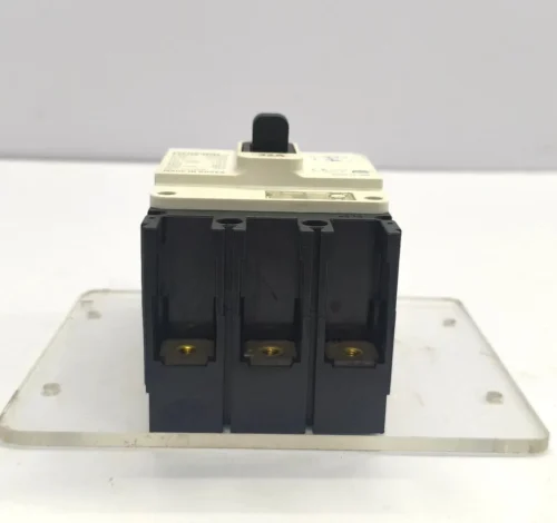 HYUNDAI HGM 100E MOLDED CASE CIRCUIT BREAKER 32A 3POLE - Image 5