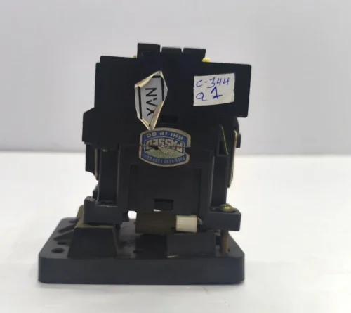 HYUNDAI HMX CONTACTOR WITH BASE 20A - Image 3