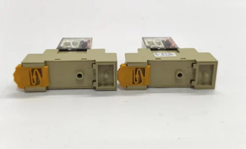 OMRON MY2N-GS RELAY WITH BASE 0851CX 24VDC LOT OF 2X - Image 8