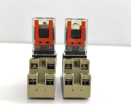 OMRON MY2N-GS RELAY WITH BASE 0851CX 24VDC LOT OF 2X - Image 5