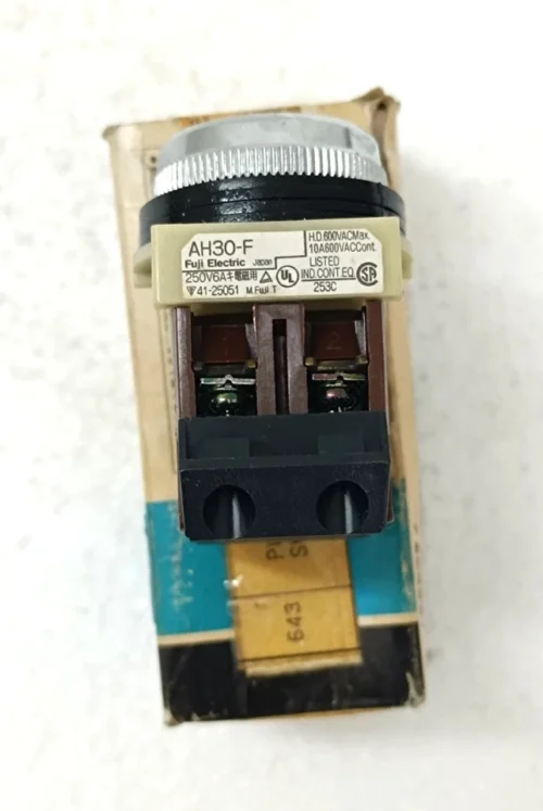 FUJI ELECTRIC AH30-FG11 250V 6A COMMAND SWITCH - Image 2