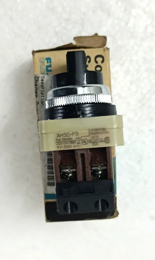FUJI ELECTRIC AH30-P3B11 250V 6A COMMAND SWITCH - Image 2